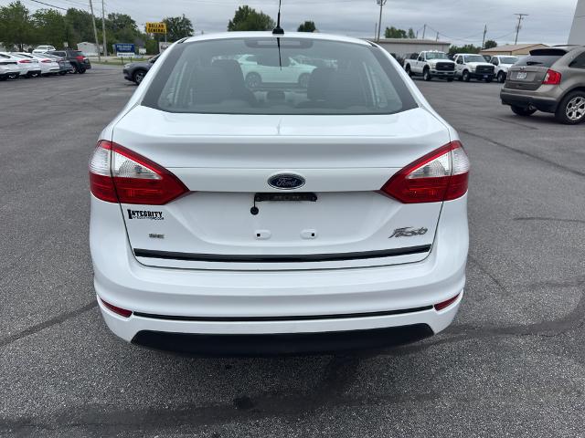 2015 Ford Fiesta SE