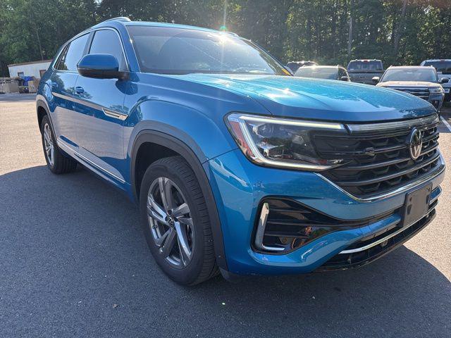 2024 Volkswagen Atlas Cross Sport 2.0T SEL R-Line