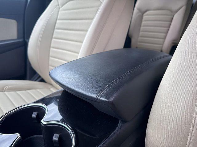 2017 Ford Edge SE