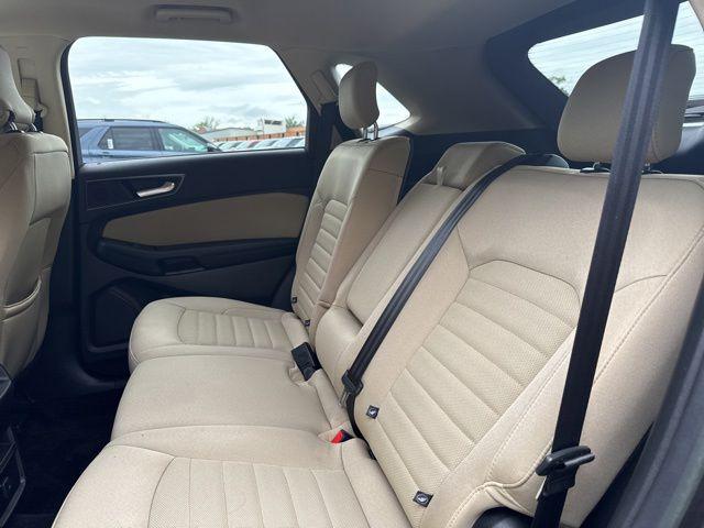 2017 Ford Edge SE