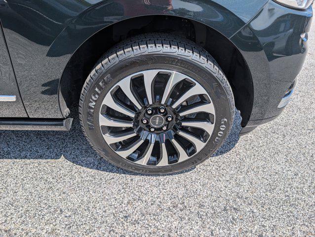 2022 Lincoln Navigator Black Label L