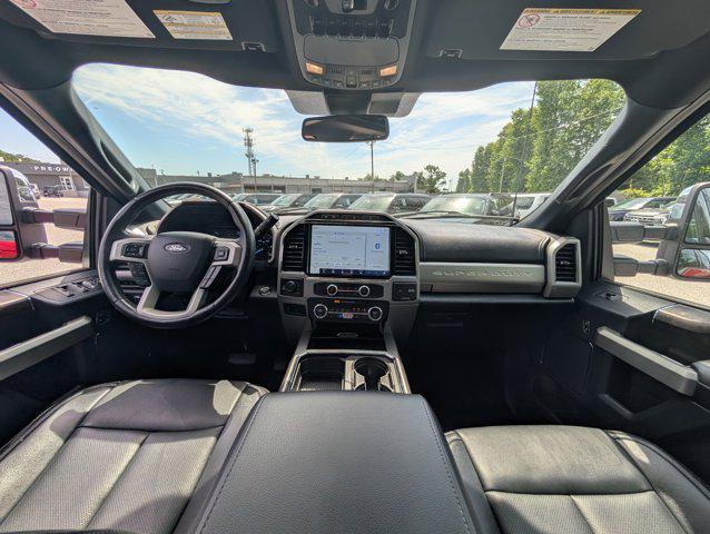 2022 Ford F-350 LARIAT