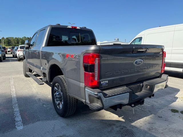 2023 Ford F-350 LARIAT