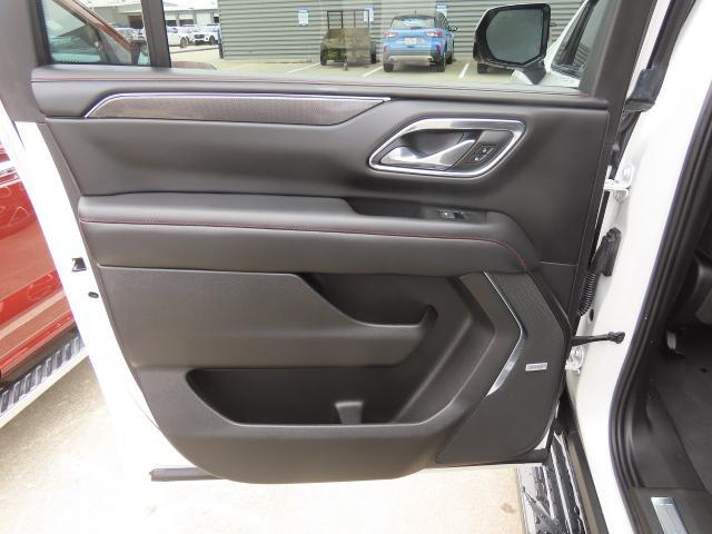 2023 Chevrolet Suburban 2WD RST
