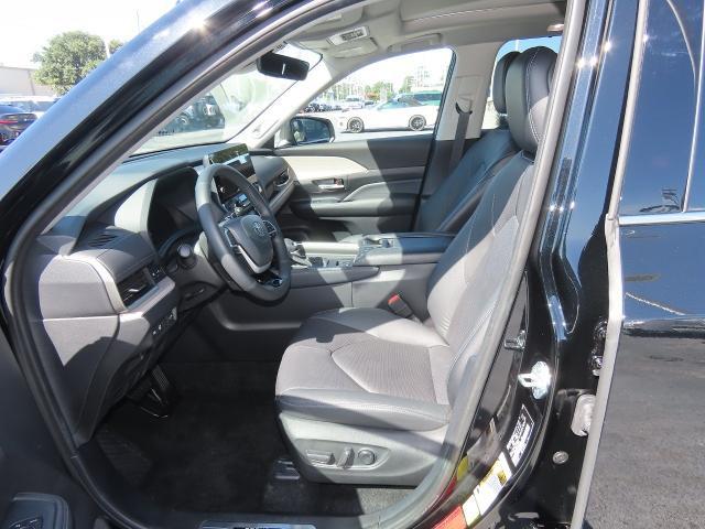 2025 Toyota Grand Highlander Limited