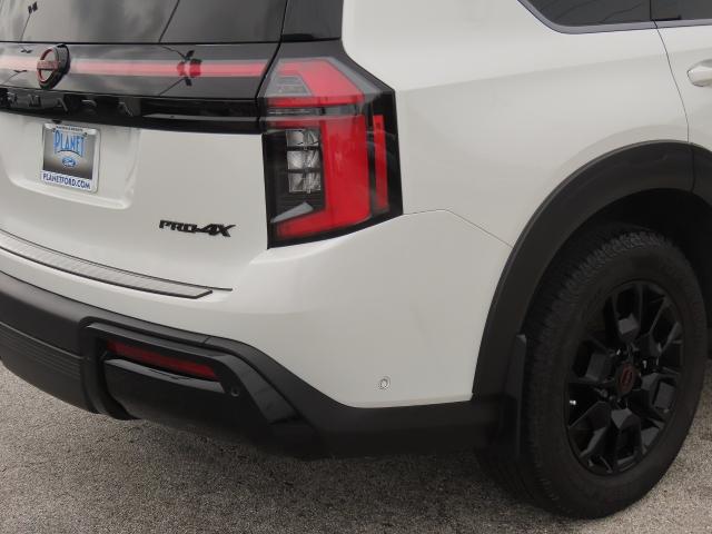 2025 Nissan Armada PRO-4X 4WD