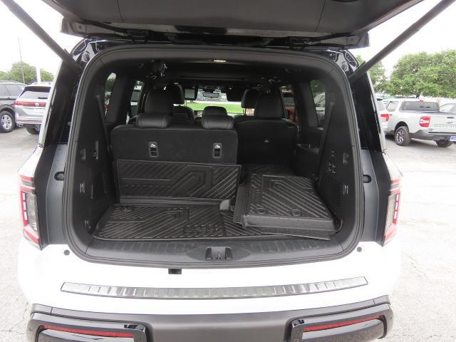 2025 Nissan Armada PRO-4X 4WD