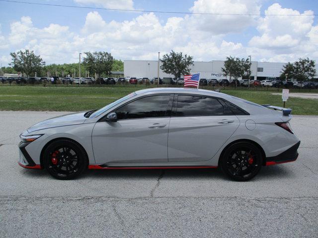 2025 Hyundai Elantra Base