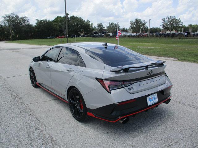 2025 Hyundai Elantra Base
