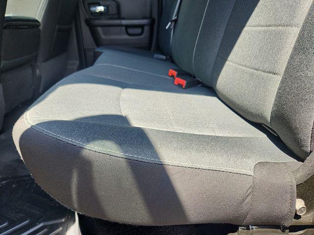 2022 Ram 1500 Classic Warlock Quad Cab 4x4 6'4" Box