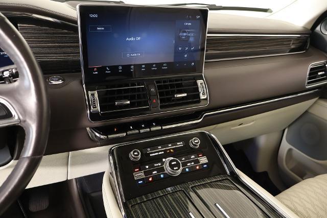 2023 Lincoln Navigator Black Label