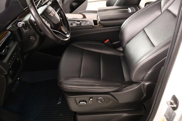 2022 Cadillac Escalade 4WD Luxury