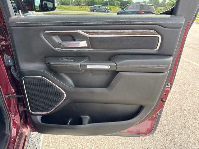 2019 Ram 1500 Laramie Crew Cab 4x4 5'7" Box
