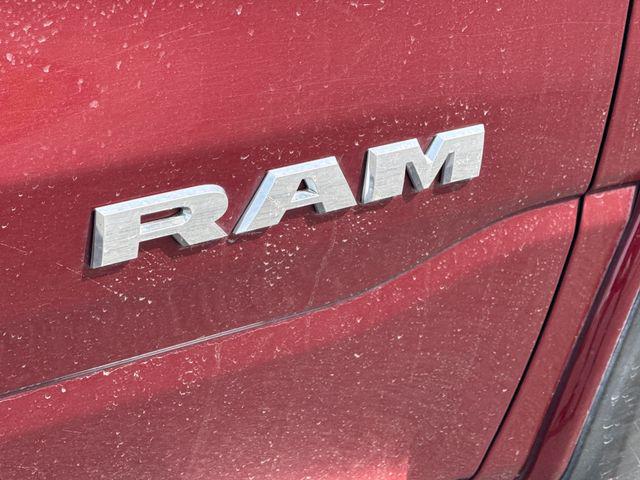 2019 Ram 1500 Laramie Crew Cab 4x4 5'7" Box