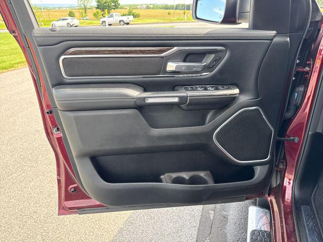 2019 Ram 1500 Laramie Crew Cab 4x4 5'7" Box