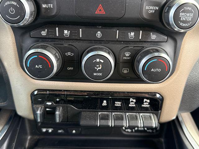 2019 Ram 1500 Laramie Crew Cab 4x4 5'7" Box