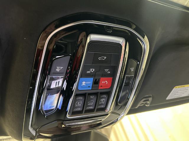 2024 Jeep Grand Wagoneer L Series II 4x4