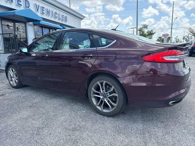 2017 Ford Fusion SE