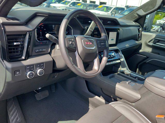 2025 GMC Sierra 2500HD 4WD Crew Cab Standard Bed AT4X
