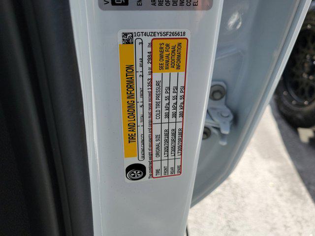 2025 GMC Sierra 2500HD 4WD Crew Cab Standard Bed AT4X