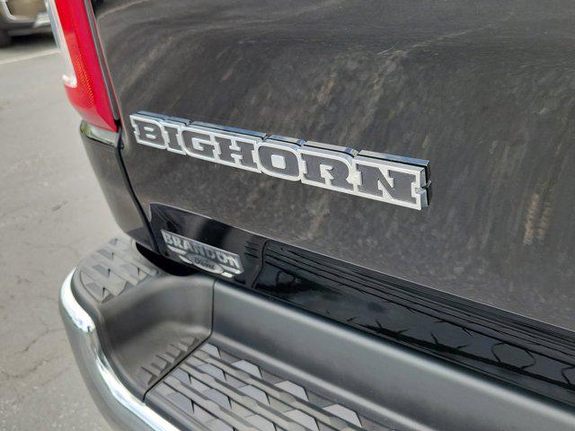 2020 Ram 1500 Big Horn Crew Cab 4x4 5'7" Box