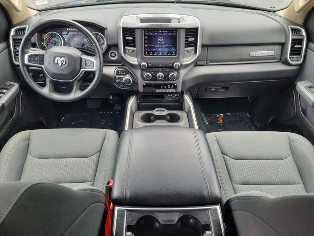 2020 Ram 1500 Big Horn Crew Cab 4x4 5'7" Box