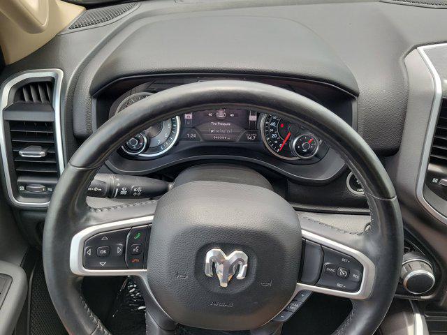 2020 Ram 1500 Big Horn Crew Cab 4x4 5'7" Box