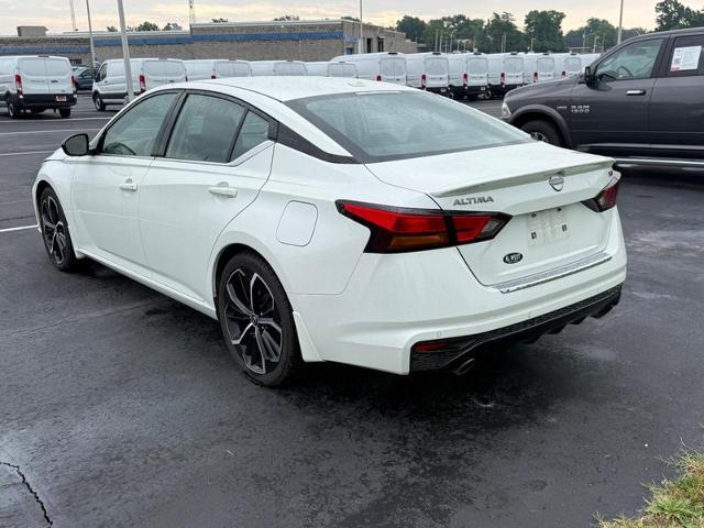 2023 Nissan Altima SR FWD