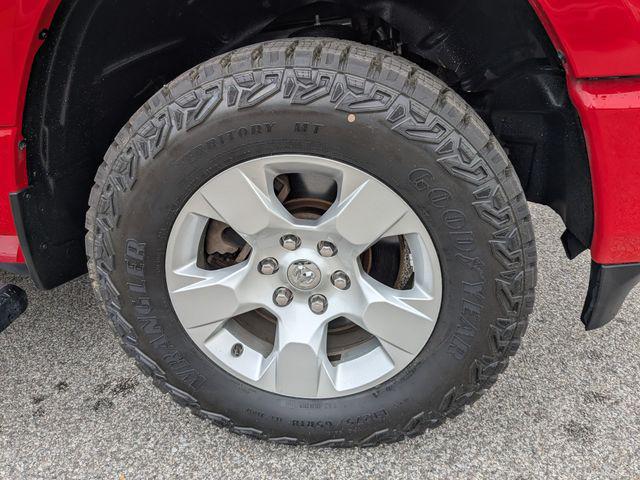2022 Ram 1500 Big Horn Crew Cab 4x4 5'7" Box