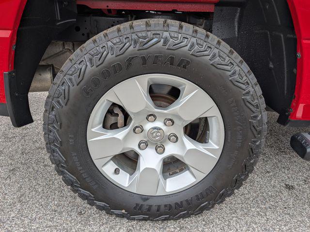 2022 Ram 1500 Big Horn Crew Cab 4x4 5'7" Box