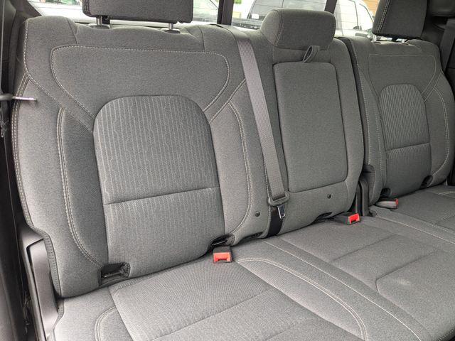 2022 Ram 1500 Big Horn Crew Cab 4x4 5'7" Box