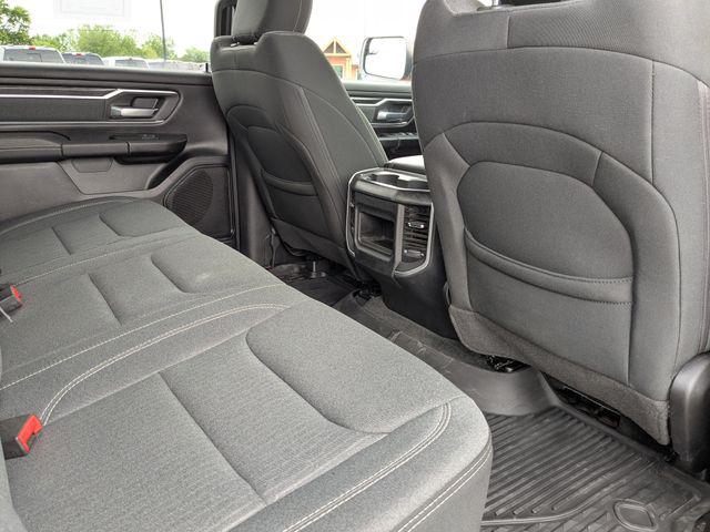 2022 Ram 1500 Big Horn Crew Cab 4x4 5'7" Box