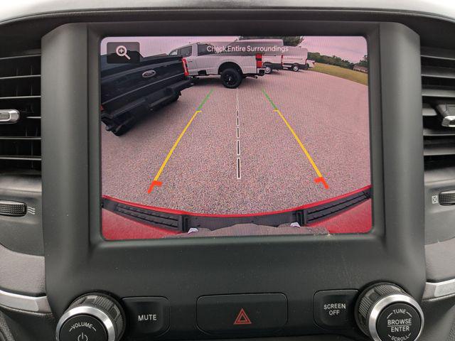 2022 Ram 1500 Big Horn Crew Cab 4x4 5'7" Box