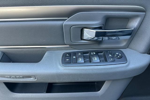 2019 Ram 1500 Classic Big Horn Crew Cab 4x2 64 Box