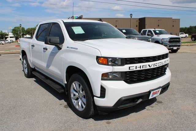 2020 Chevrolet Silverado 1500 2WD Crew Cab Short Bed Custom
