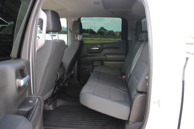 2020 Chevrolet Silverado 1500 2WD Crew Cab Short Bed Custom
