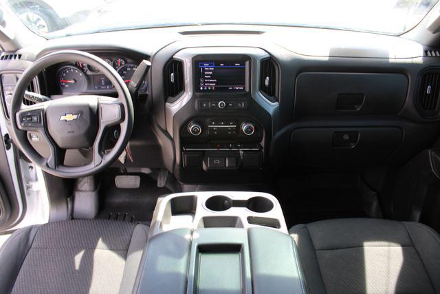 2020 Chevrolet Silverado 1500 2WD Crew Cab Short Bed Custom