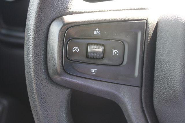 2020 Chevrolet Silverado 1500 2WD Crew Cab Short Bed Custom