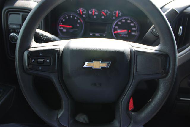 2020 Chevrolet Silverado 1500 2WD Crew Cab Short Bed Custom