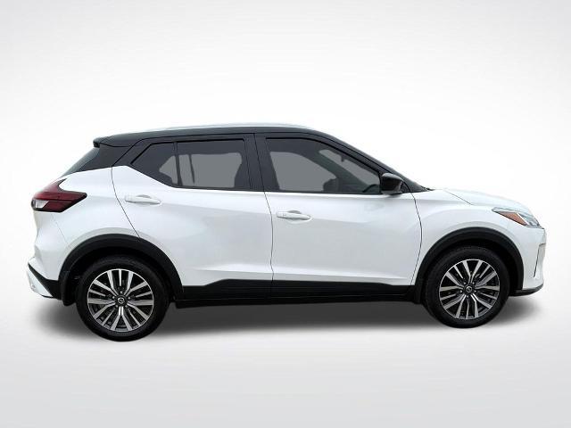 2021 Nissan Kicks SV Xtronic CVT