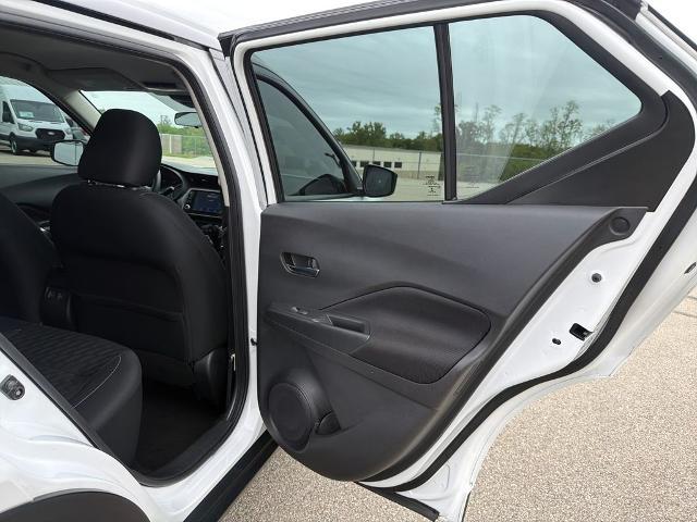 2021 Nissan Kicks SV Xtronic CVT