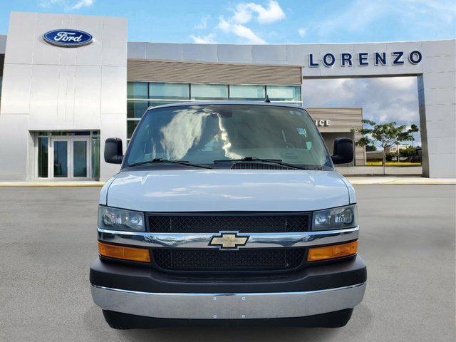 2023 Chevrolet Express Passenger RWD 3500 Extended Wheelbase LT