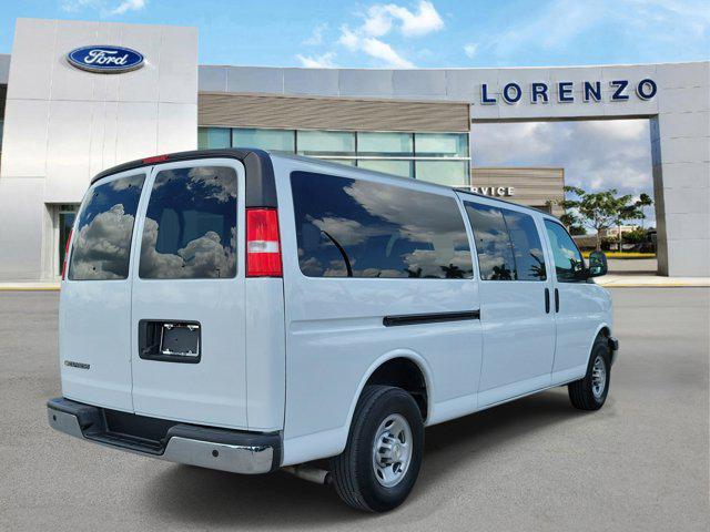 2023 Chevrolet Express Passenger RWD 3500 Extended Wheelbase LT