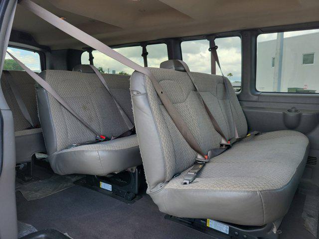 2023 Chevrolet Express Passenger RWD 3500 Extended Wheelbase LT