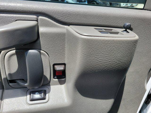 2023 Chevrolet Express Passenger RWD 3500 Extended Wheelbase LT