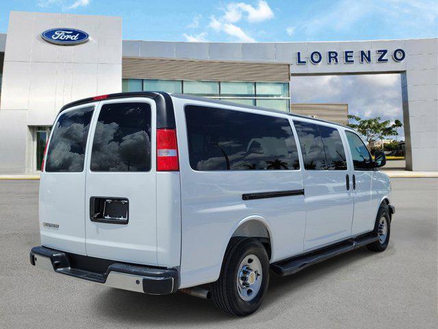 2025 Chevrolet Express Passenger RWD 3500 Extended Wheelbase LT