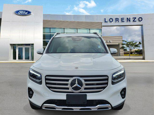 2025 Mercedes-Benz GLB Base