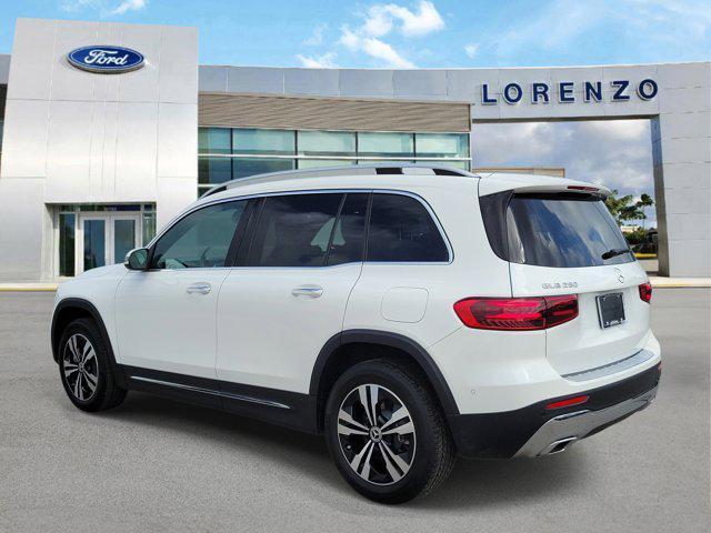 2025 Mercedes-Benz GLB Base