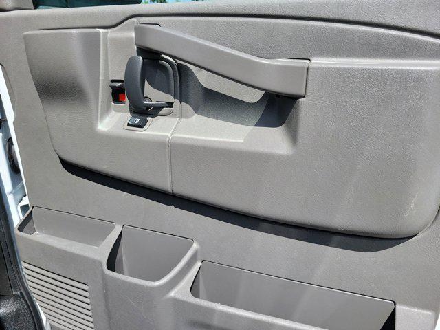 2021 Chevrolet Express Cargo Van RWD 2500 Regular Wheelbase WT