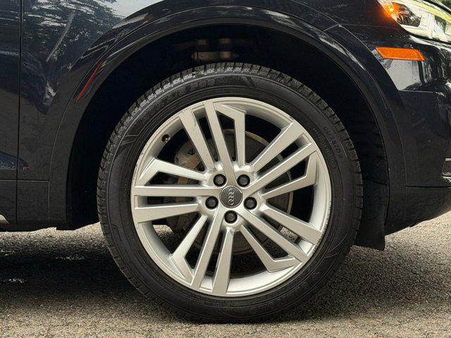 2018 Audi Q5 2.0T quattro Premium Plus